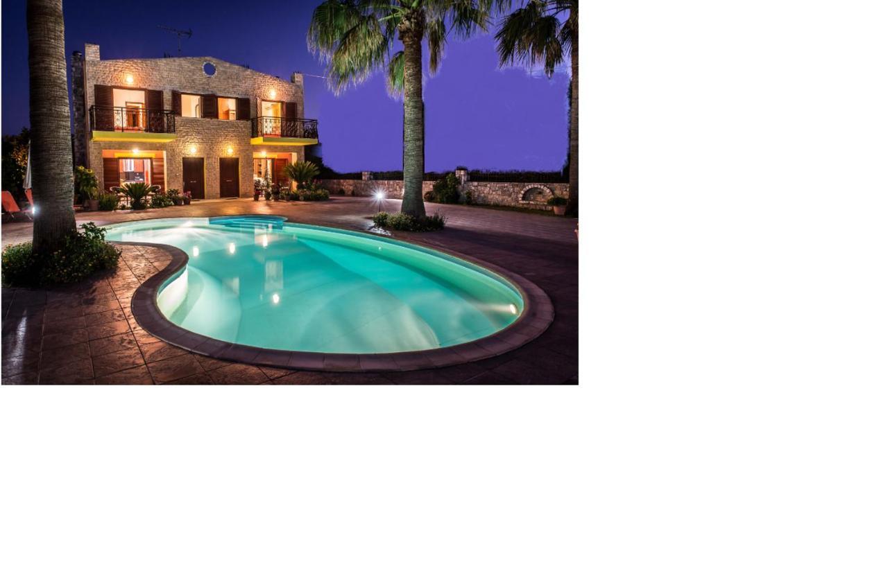 Erodios Villas 1 Gerani  Ngoại thất bức ảnh