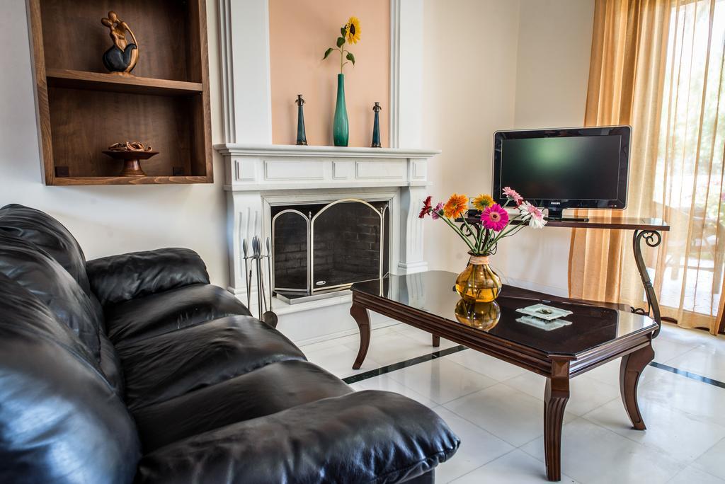 Erodios Villas 1 Gerani  Ngoại thất bức ảnh